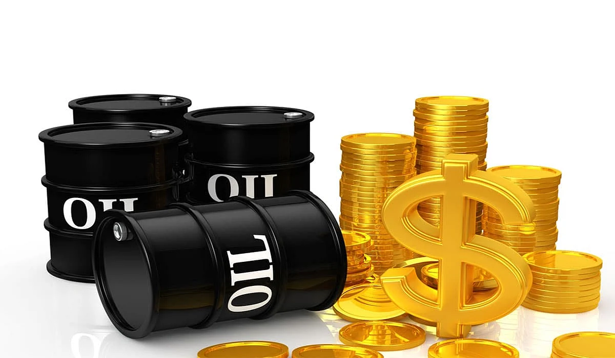 Gold-Prices-Decline-while-Oil-Prices-Rise