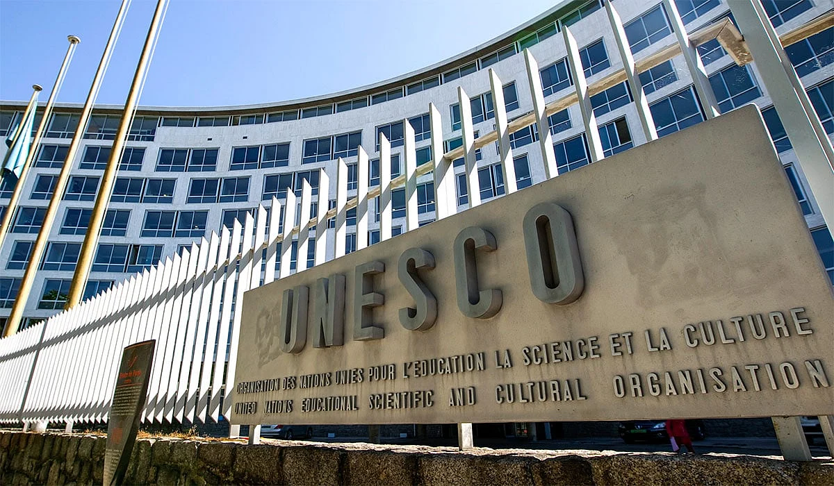 KSrelief-Meets-with-Director-of-UNESCO's-Beirut-Office-and-Participates-in-Workshop