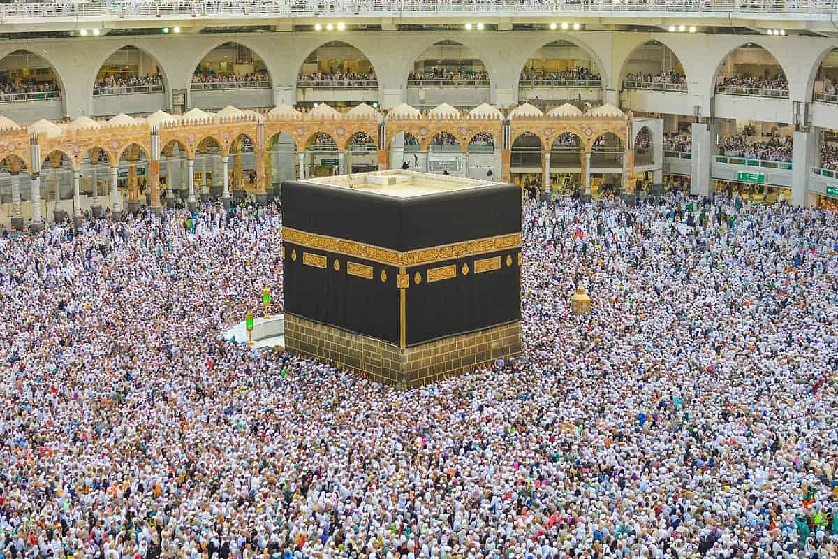 About one millio Pilgrims Arrive in Madinah