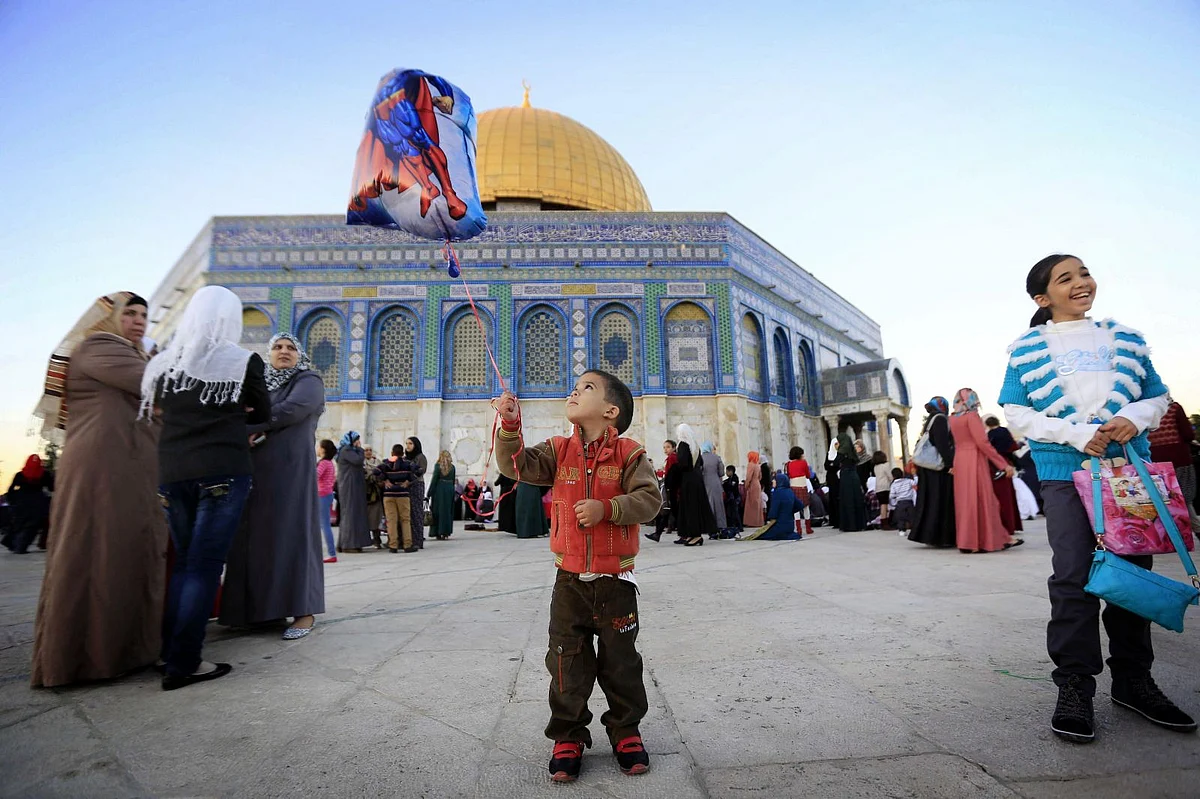 Gazans too poor to afford sheep for Eid sacrifice under blockade, Israel cash row