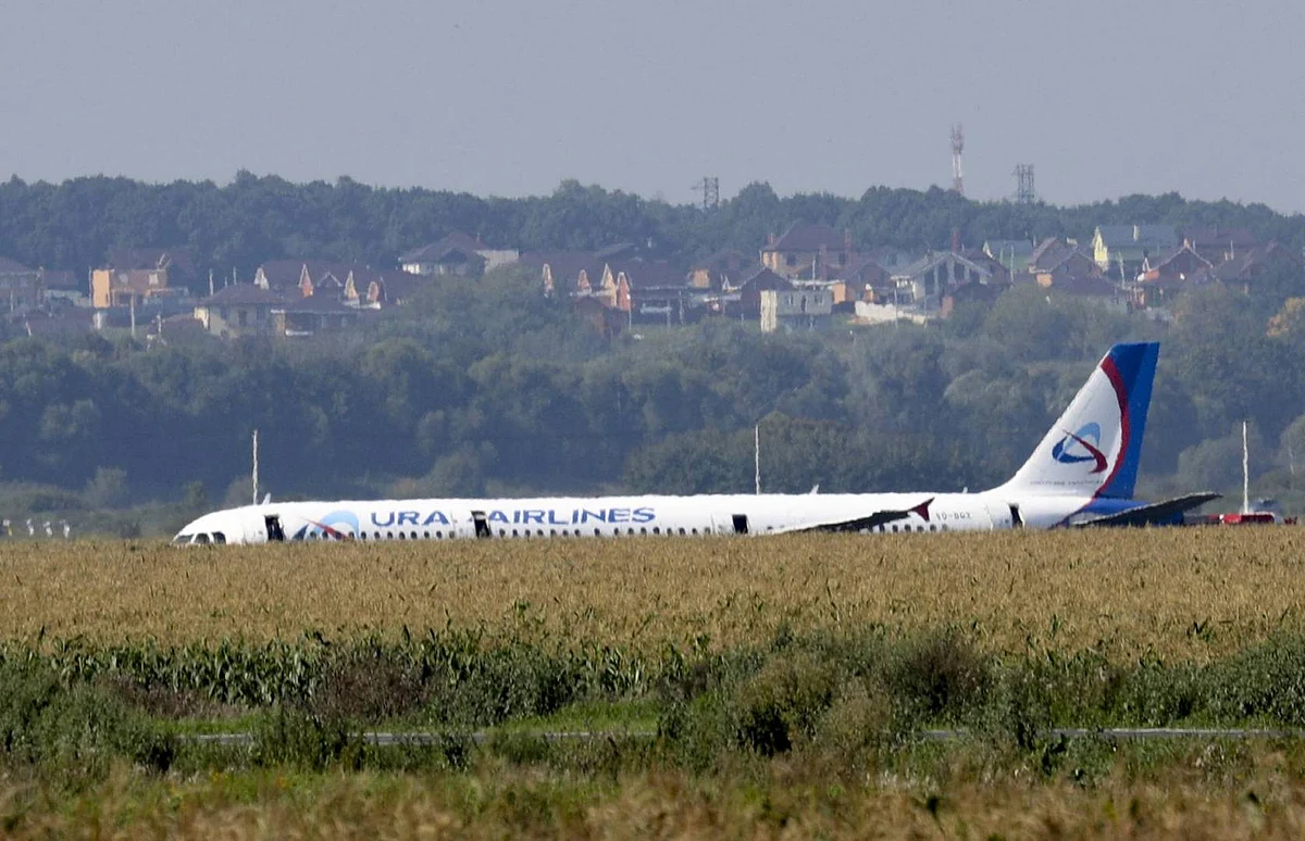 Russian passenger plane makes emergency landing lefts 23 injuried