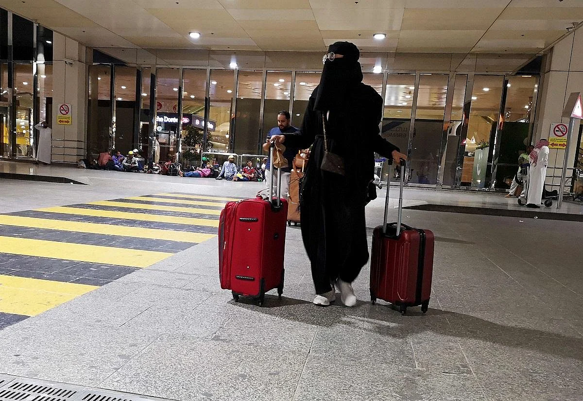 Saudi Arabia facilitates tourist accommodation for women