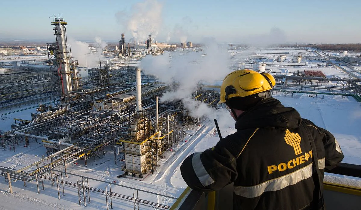 The Novokuibyshevsk oil refinery plant, Samara region, Russia.