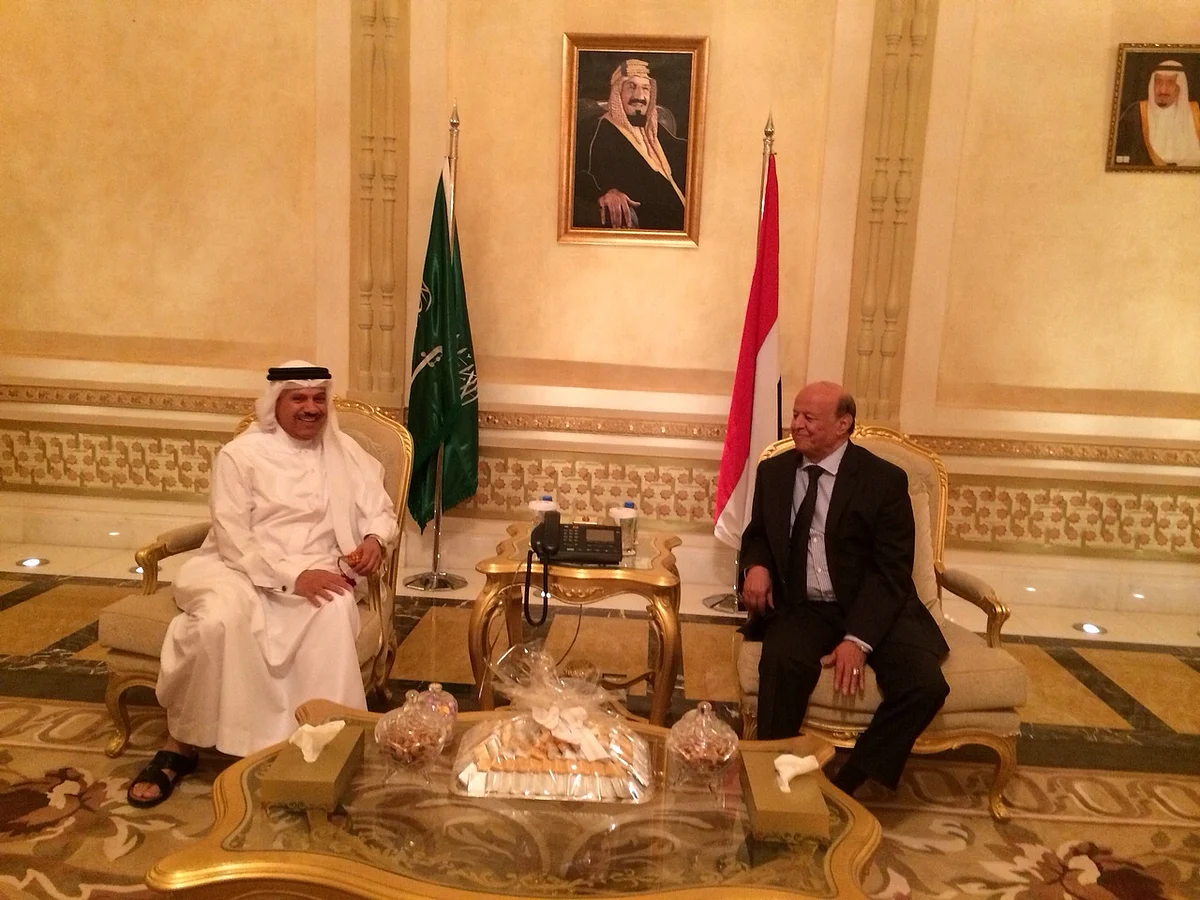 Dr. Al-Zayani meets GCC Secretary General-designate