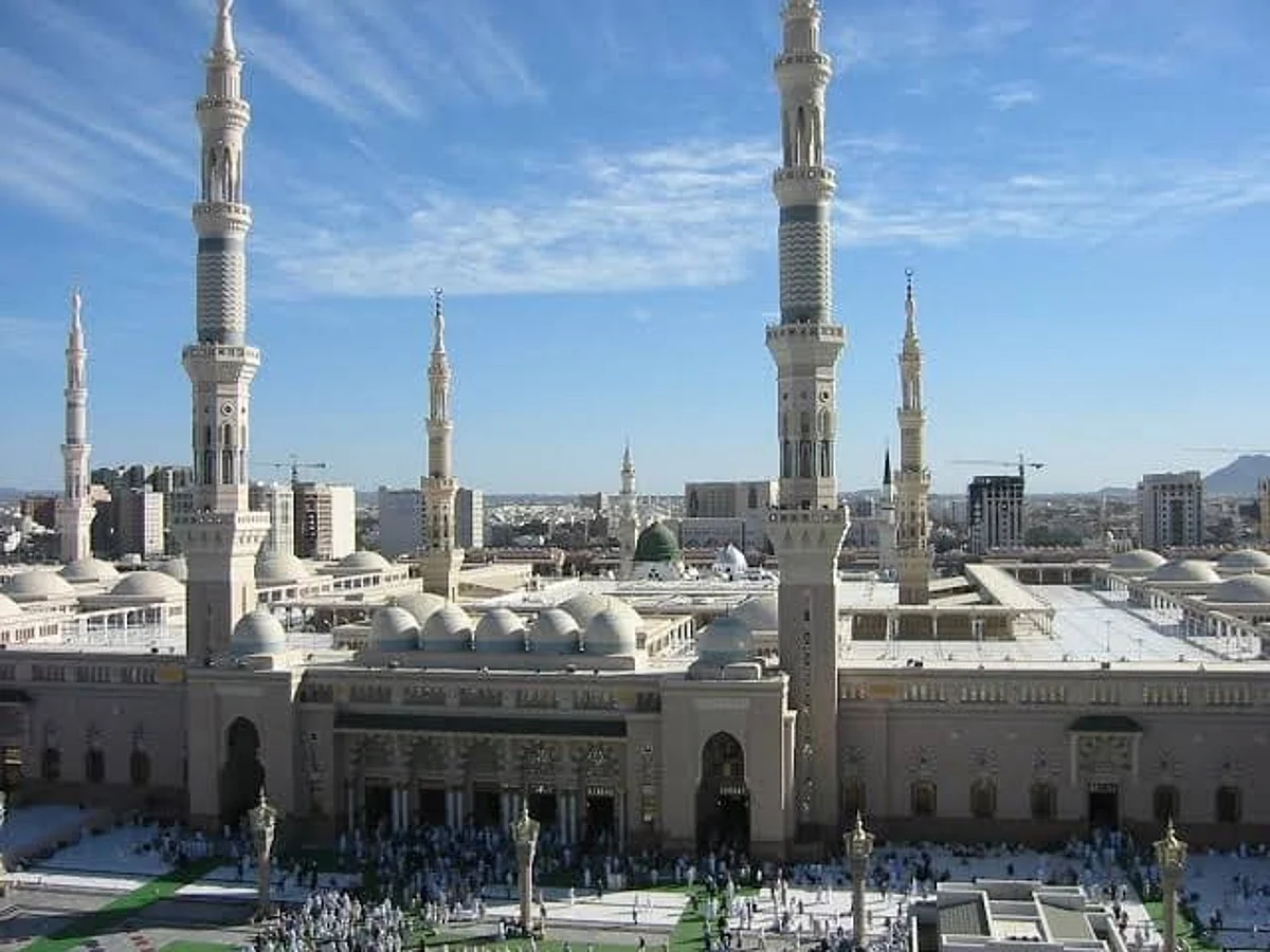 Saudi Arabia Renovates 130 Mosques