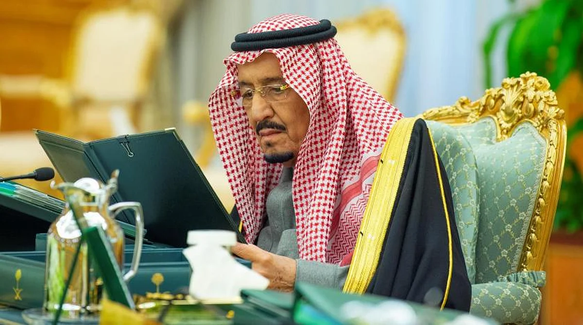Saudi King Salman Makes Telephone Call to President of Russia