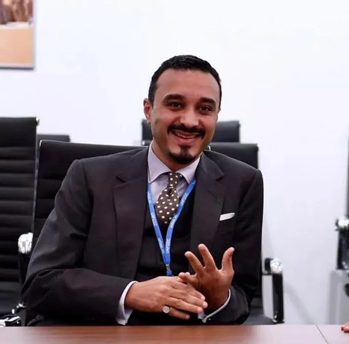 Saudi Ambassador to UK receives meets supervisor of Yemen reconstruction program