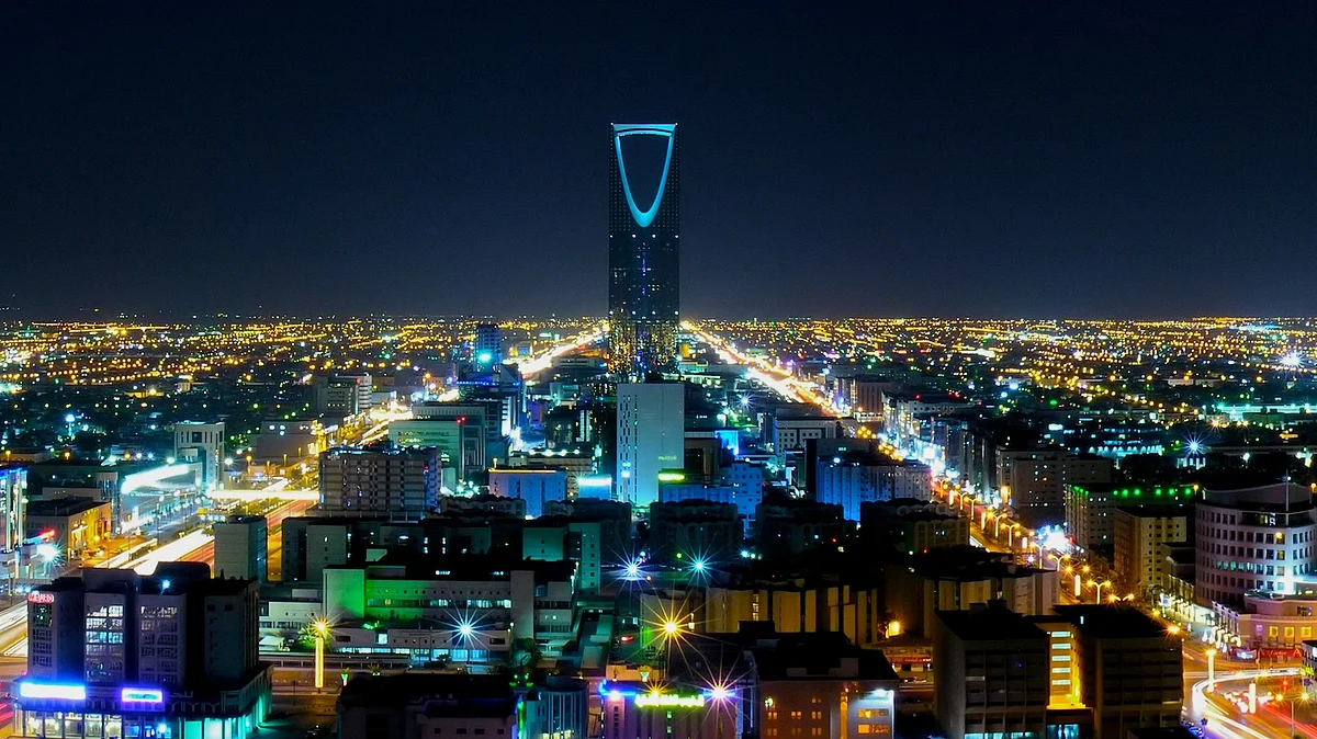 Saudi Non-oil Sector Sees 3.3% Growth