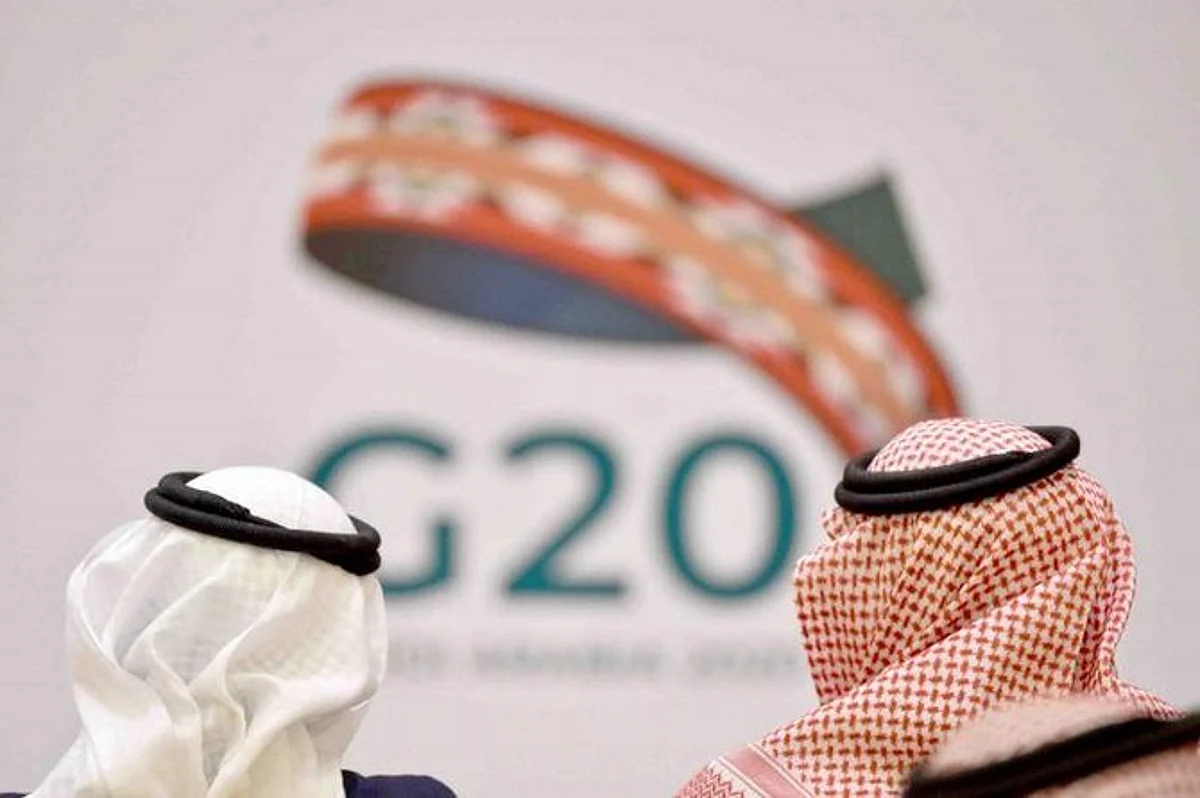 Saudi Arabia will host a virtual meeting on Friday April 10 of energy ministers from the Group of 20 major economies in a bid to ensure "market stability" amid the coronavirus pandemic. (AFP/File Photo)