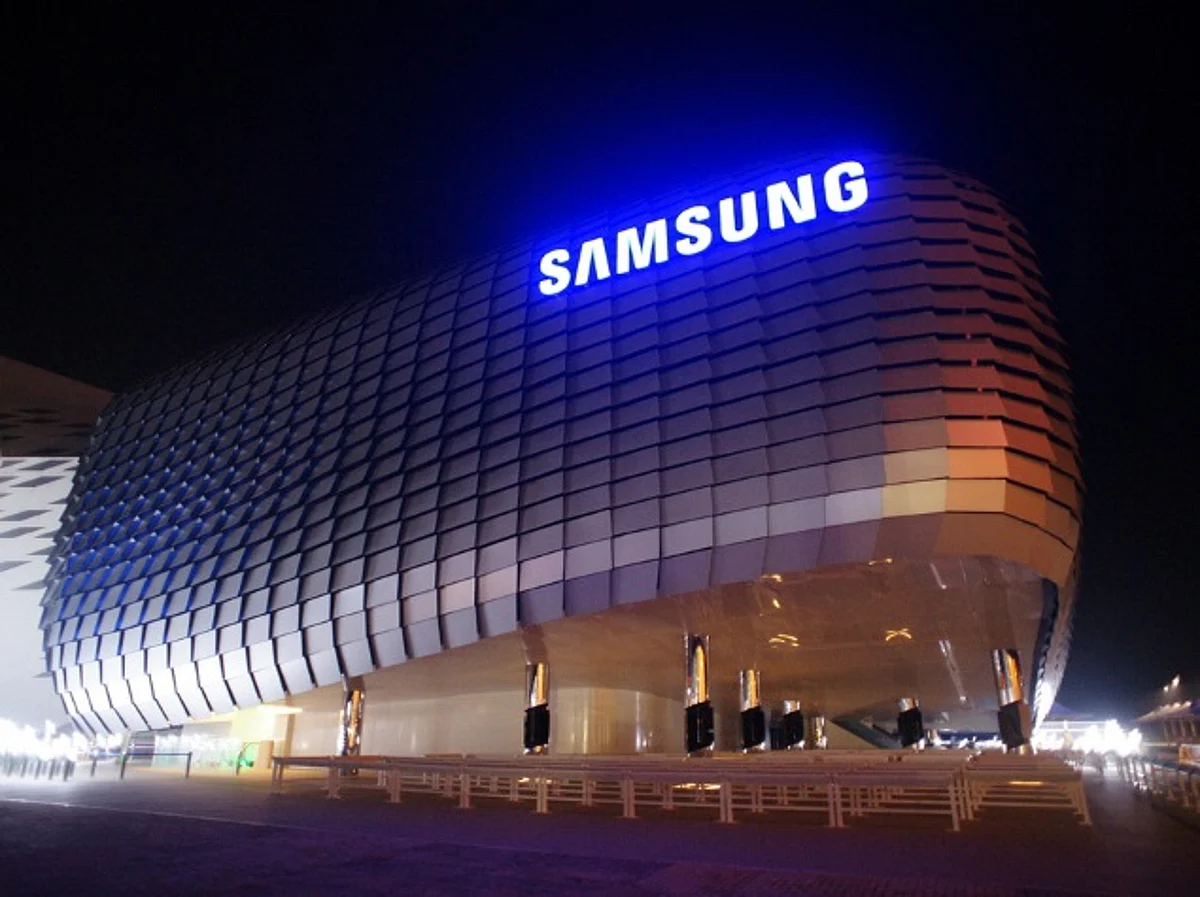 Samsung Projects 23% Jump in 2Q Profit on Strong Chip Sales