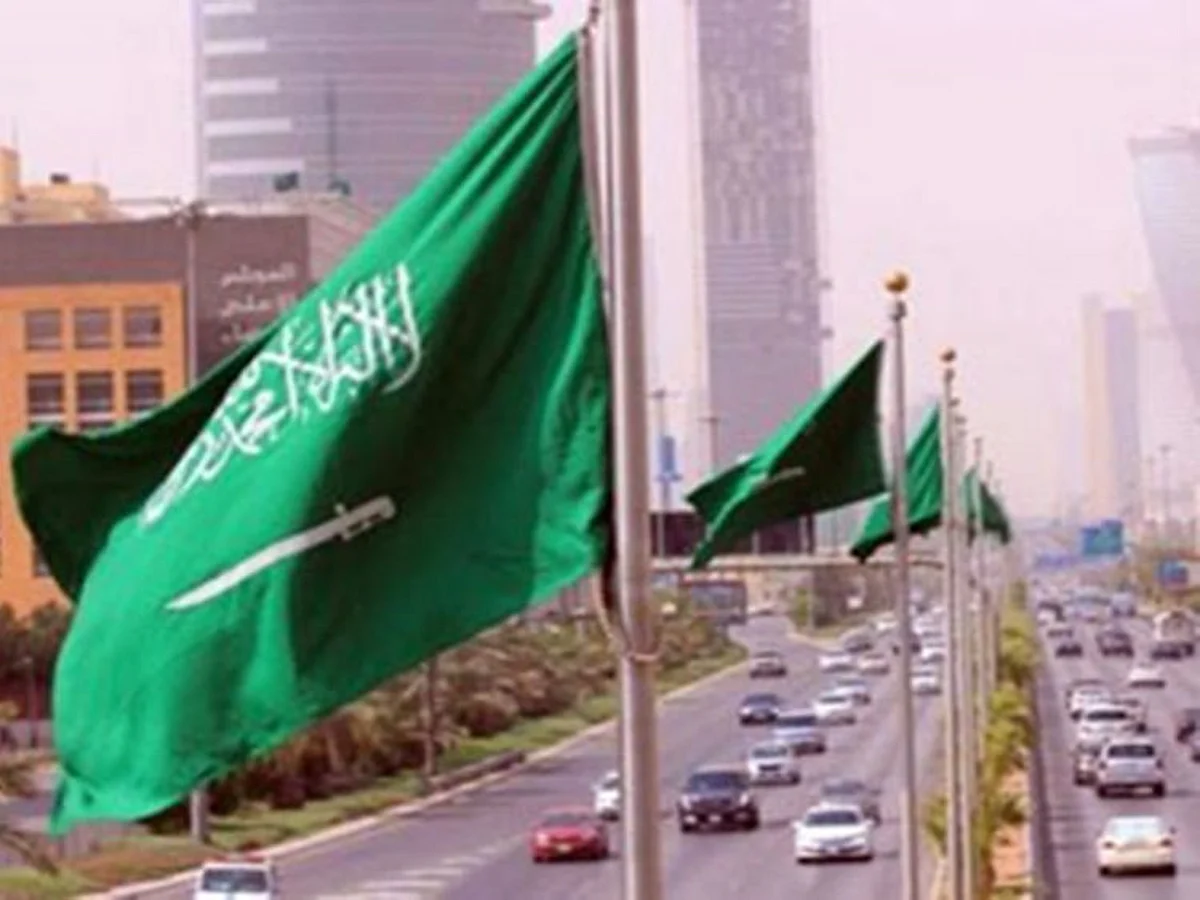 New instructions: Hoisting national flag mandatory
