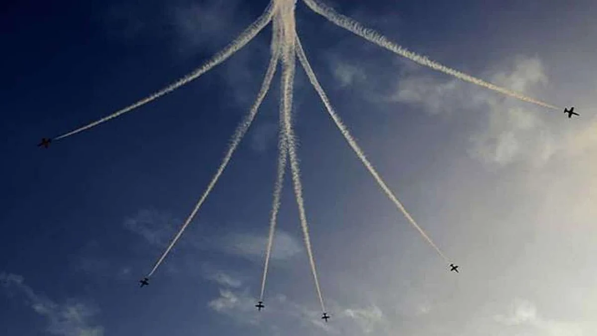Saudi Arabia marks 90th National Day with massive air show
