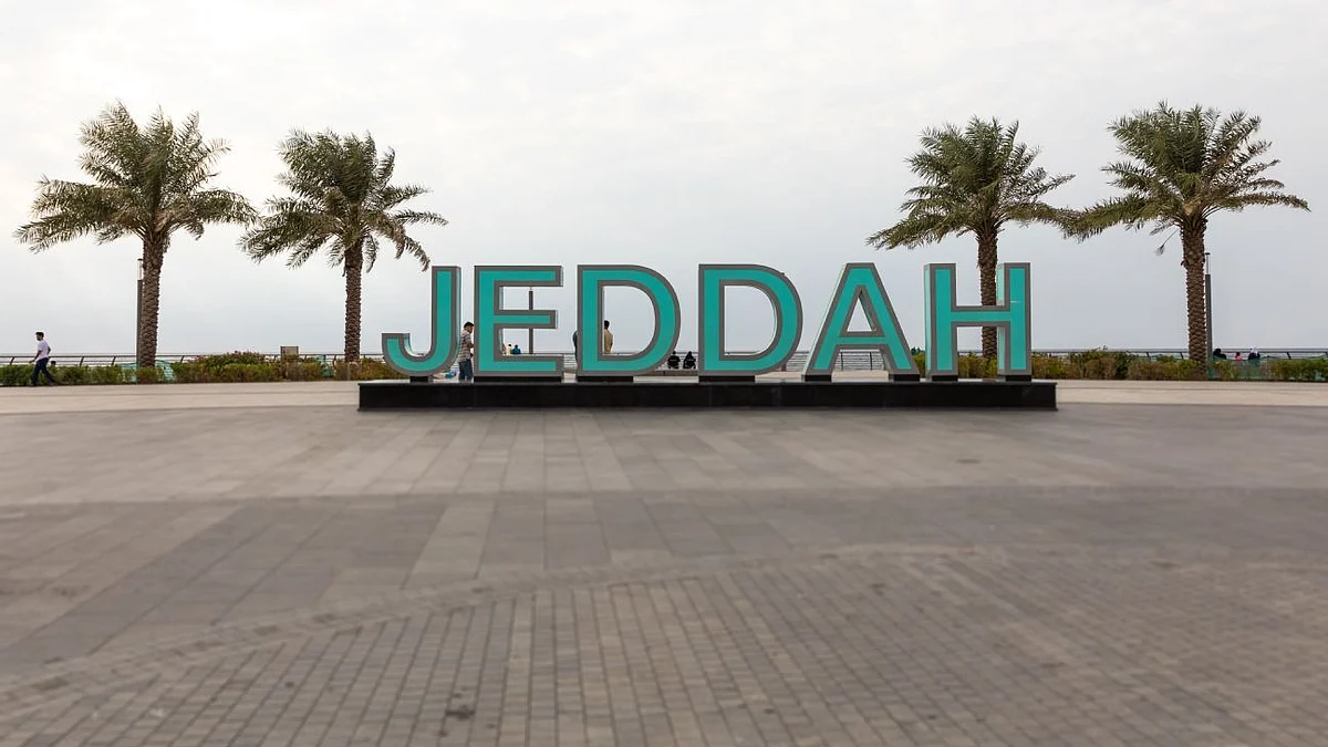 Saudi Arabia to host Formula One night race in 2021