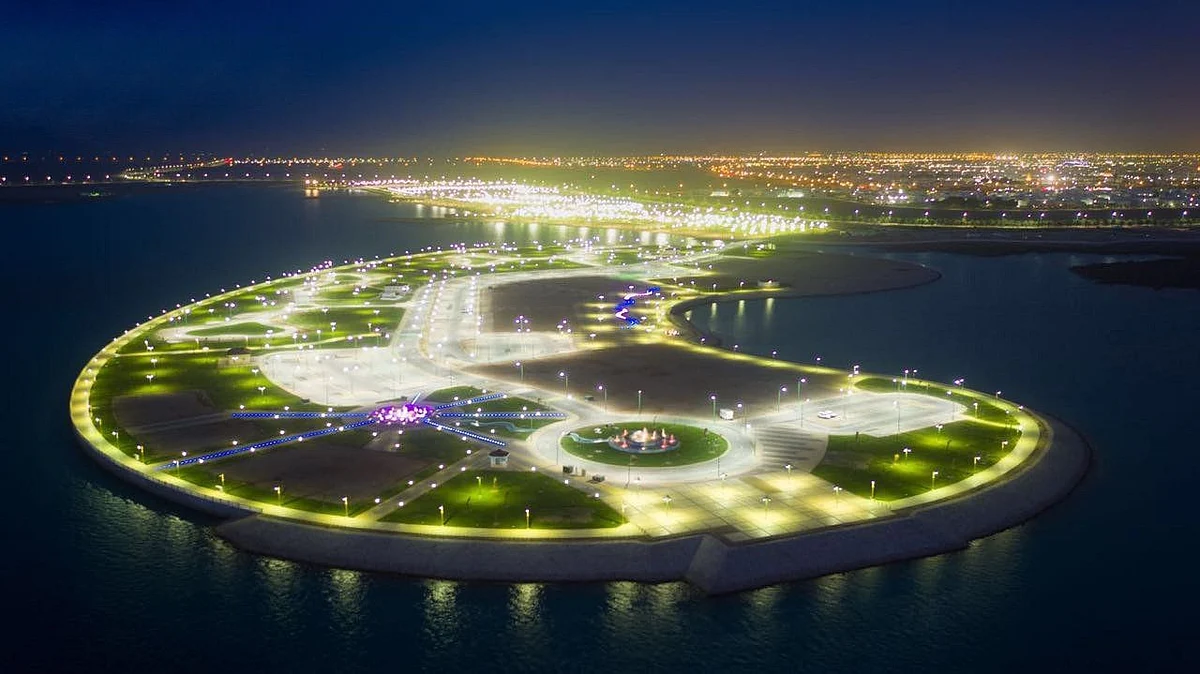 Al Nawras Island, charming destination on the Pearl of the Red Sea