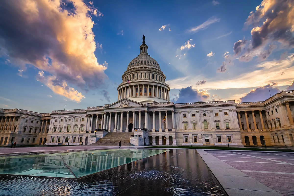 World stunned by Trump supporters storming U.S. Capitol, attempts to overturn election