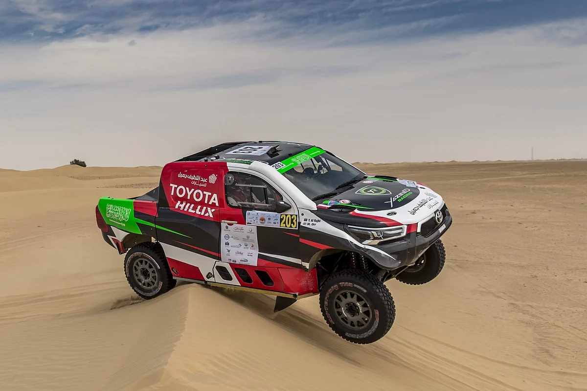 Yazeed Al Rajhi works his way into big Dubai Baja lead