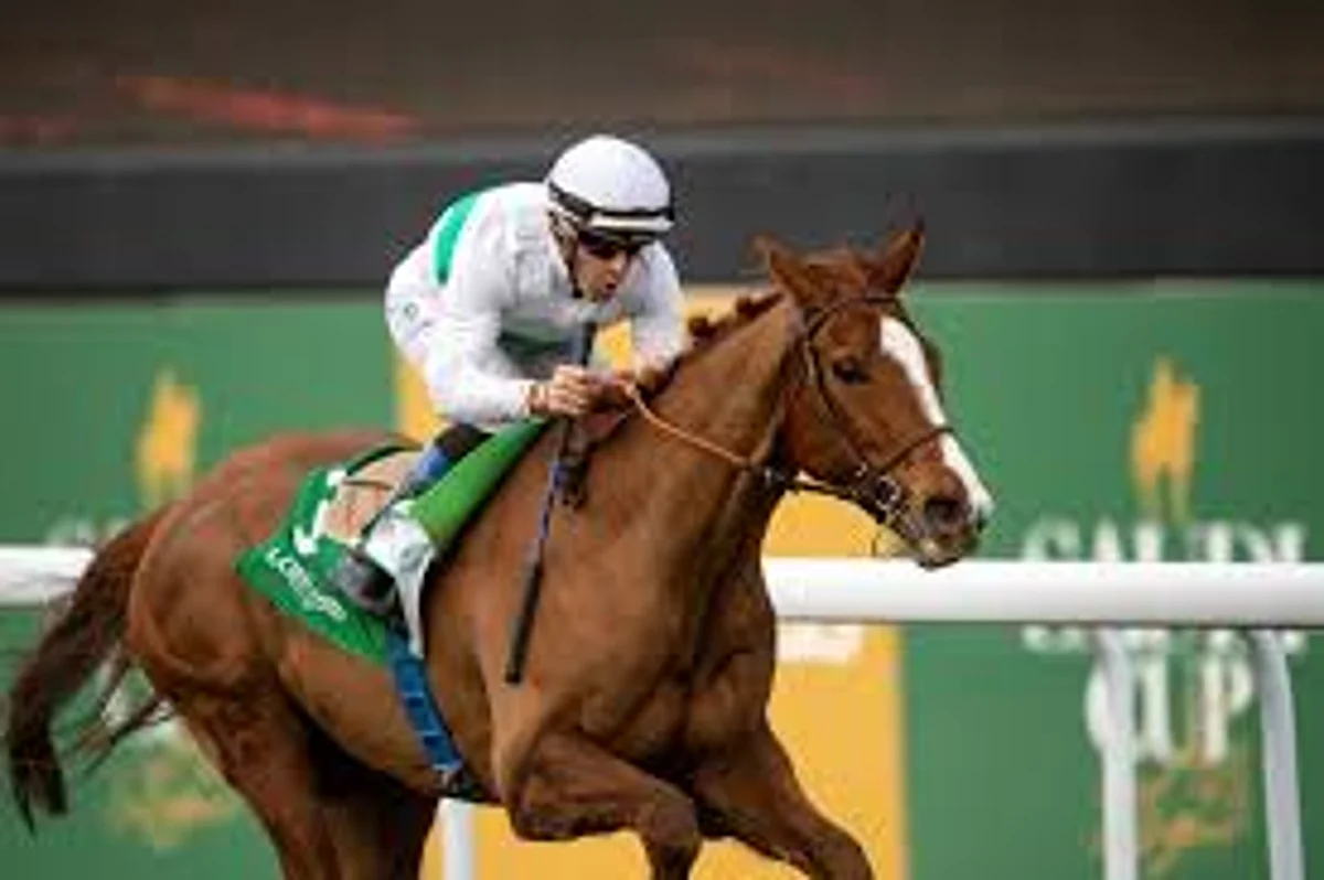 Riyadh Region Governor Patronizes Grand Horse Racing Festival for Founder’s Cup