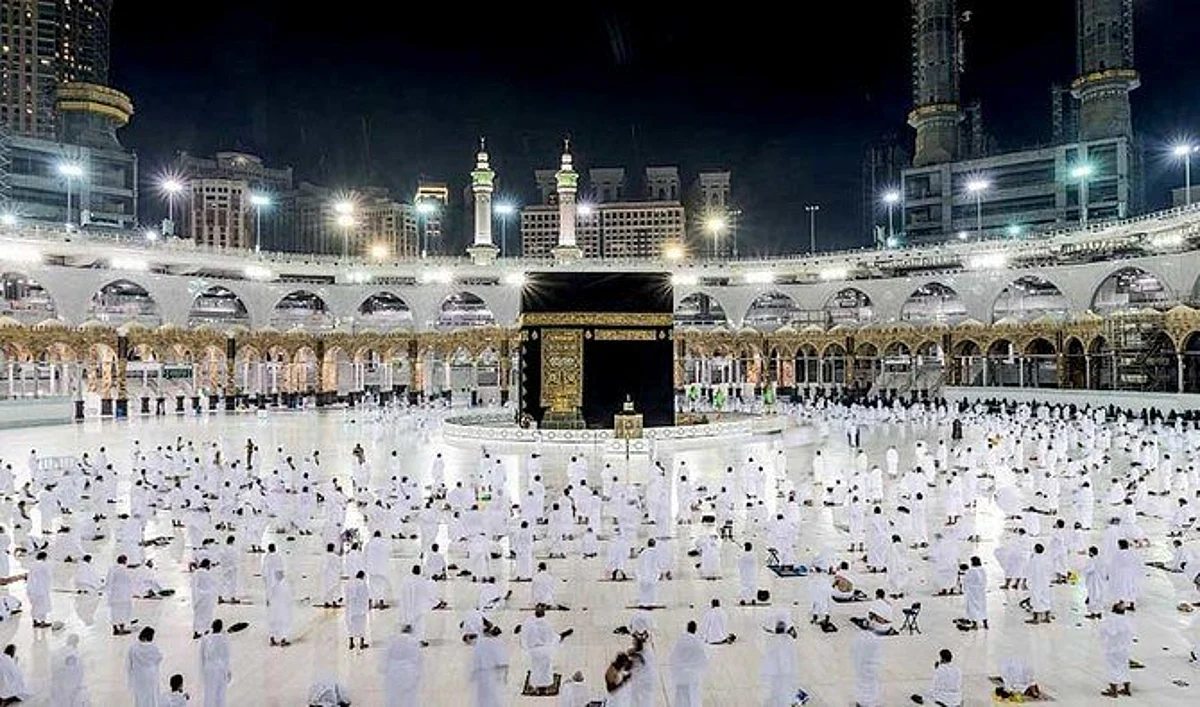 ‘Hero’ Saudi officer foiled Grand Mosque attack by ‘man claiming to be Messiah’