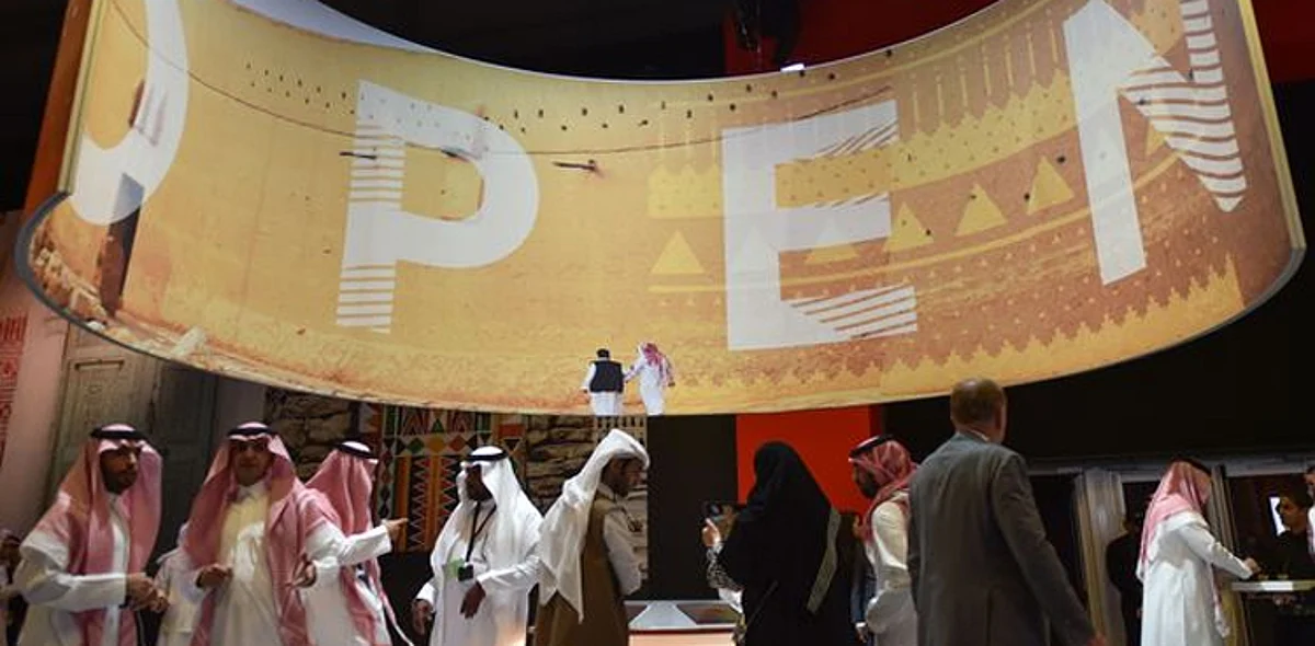 Saudi Arabia to open for foreign tourists from May 17
