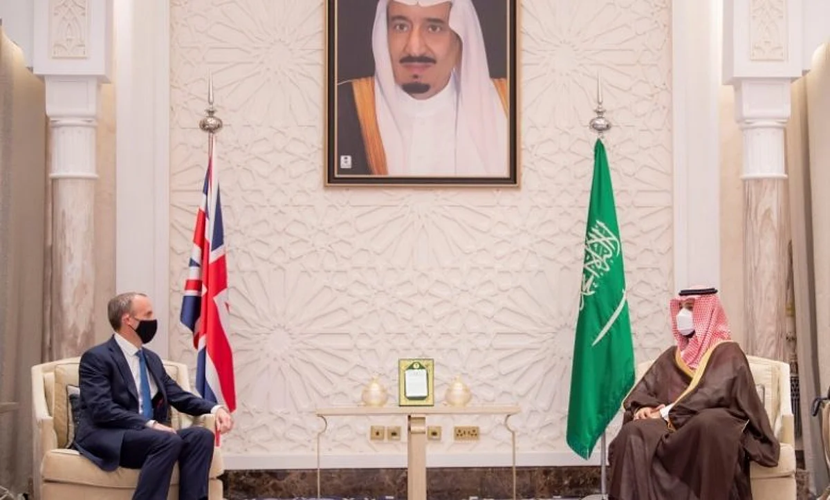 Crown Prince discusses bilateral ties in meeting with UK foreign secretary