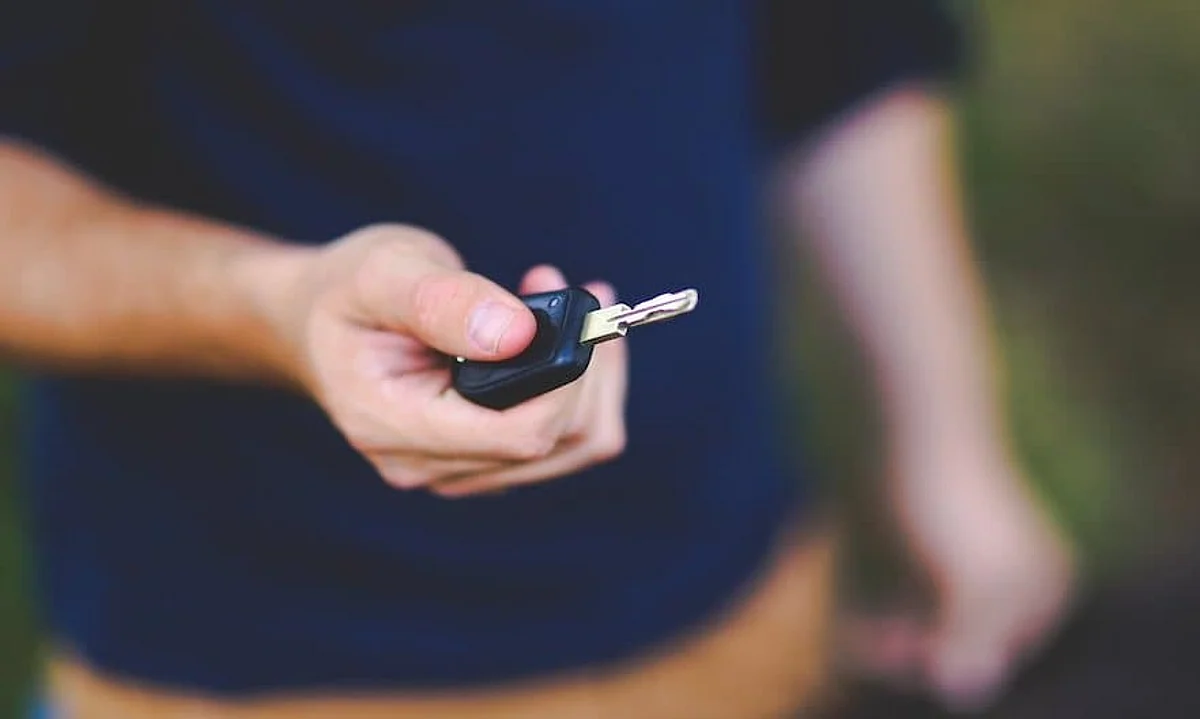 Annual fee based on fuel consumption efficiency will be added to value of istimara renewal fee