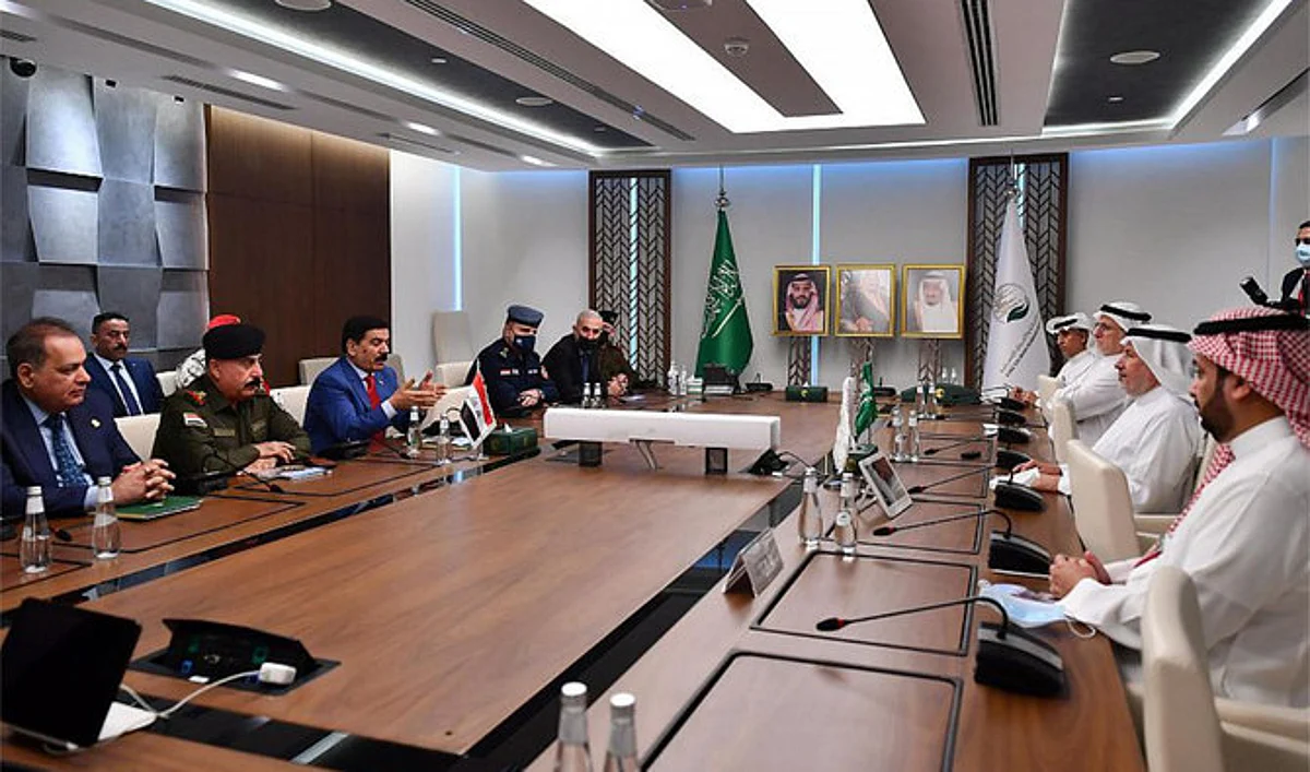 Saudi aid agency chief, Iraqi defense minister discuss ties