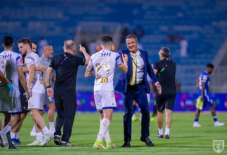 التعاون يهزم الوحدة بثنائية نظيفة ajel/2022-10/1e4