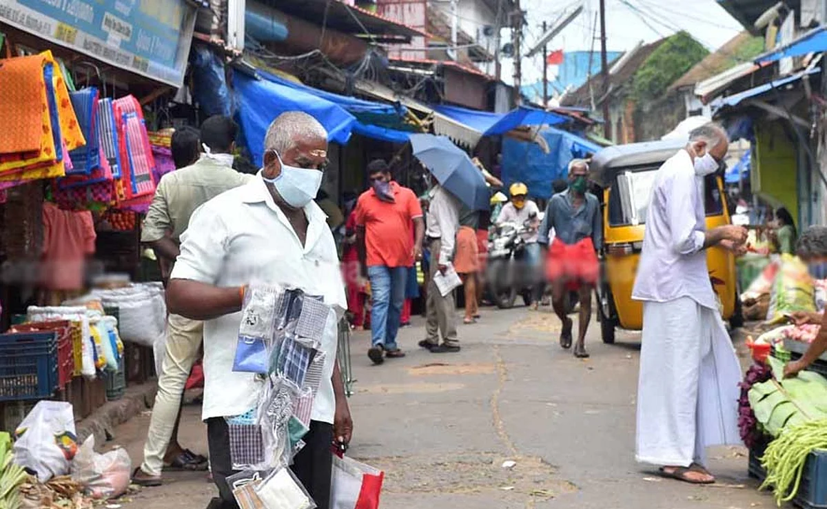 രോഗ ഉറവിടം കണ്ടെത്താൻ കഴിഞ്ഞില്ല; ആലപ്പുഴ തീരമേഖലയിൽ മത്സ്യബന്ധനവും വിൽപ്പനയും നിരോധിച്ചു