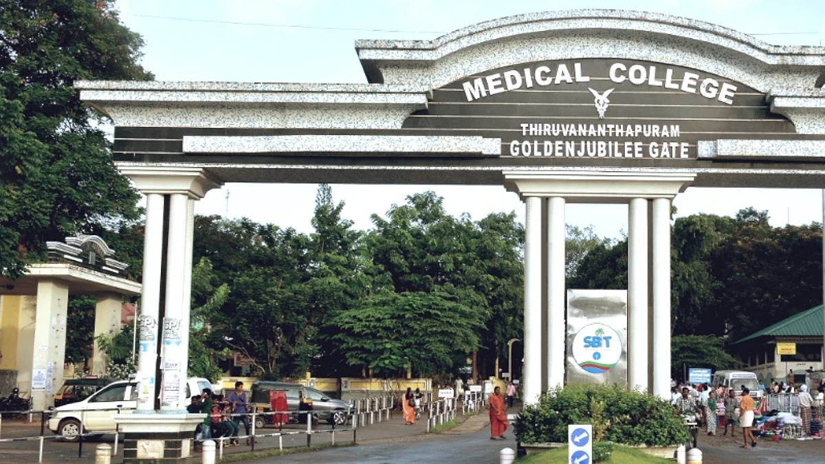 കോവിഡ്: തിരുവനന്തപുരം മെഡിക്കല് കോളജില് കര്ശന നിയന്ത്രണം; ആശങ്കയില്