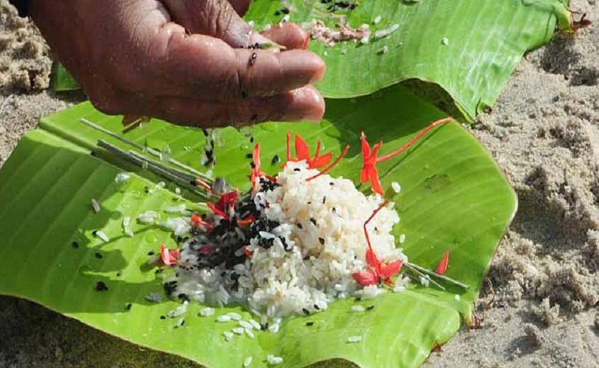 ഇന്ന് കർക്കിടകവാവ്; ക്ഷേത്രങ്ങളിൽ ഇന്ന് ബലിതർപ്പണമില്ല