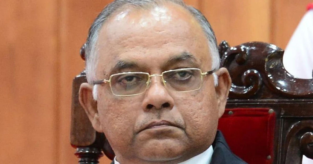 ആലുവ ജില്ലാ ആശുപത്രിയിൽ ചികിത്സ കിട്ടാതെ മരണം: മനുഷ്യാവകാശ കമ്മീഷൻ കേസെടുത്തു