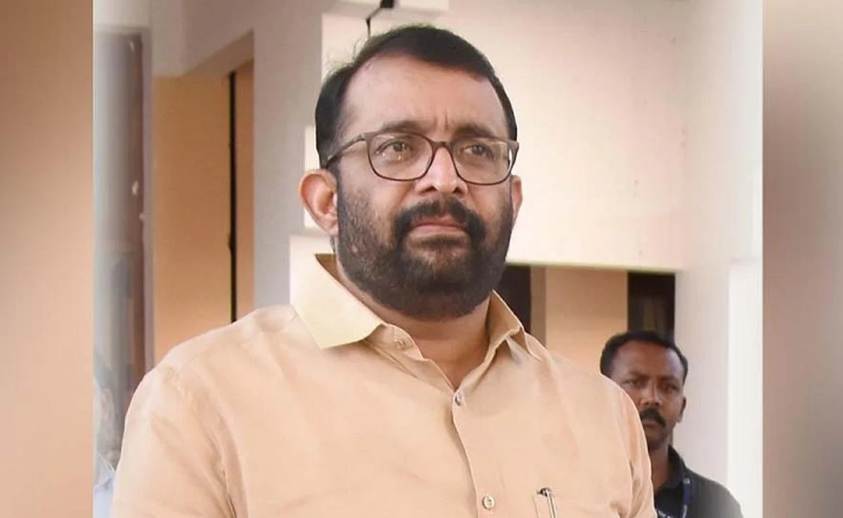 സ്പീക്കർ പി ശ്രീരാമകൃഷ്ണനെ പദവിയിൽ നിന്ന് മാറ്റണമെന്ന് പ്രതിപക്ഷം; നോട്ടീസ്