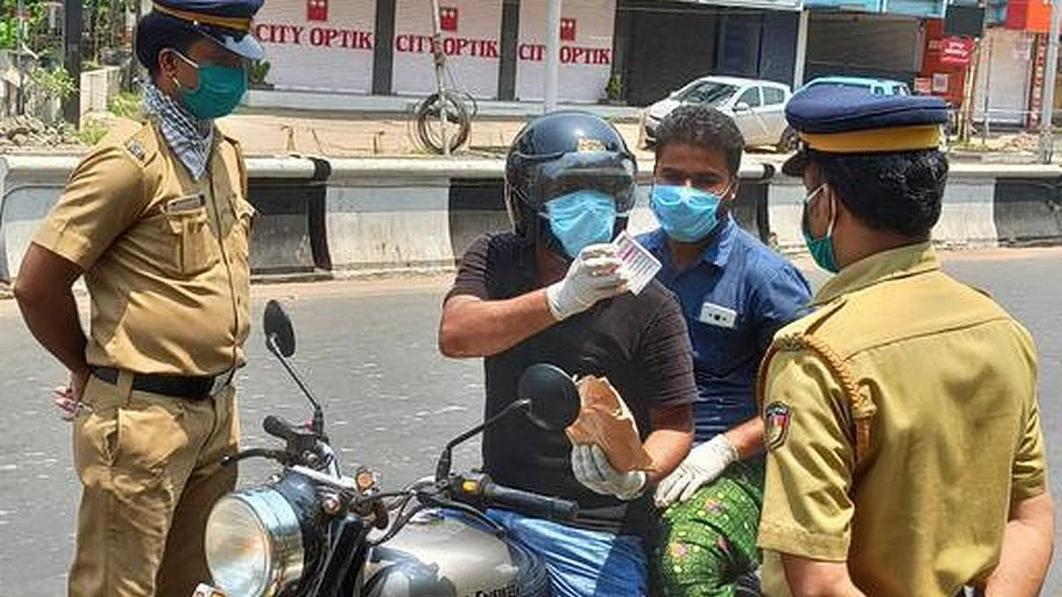 ഇന്നും കടുത്ത നിയന്ത്രണം; എല്ലാവരും വീട്ടിൽ തുടരണം