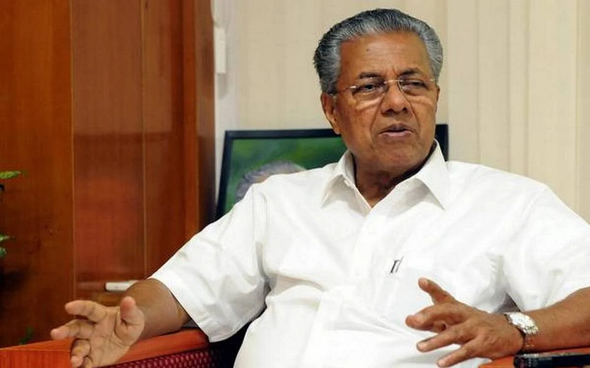 സംസ്ഥാനത്ത് സമ്പൂര്ണ ലോക്ക് ഡൗണില്ല; അപ്രായോഗികമെന്ന് മന്ത്രിസഭാ യോഗം
