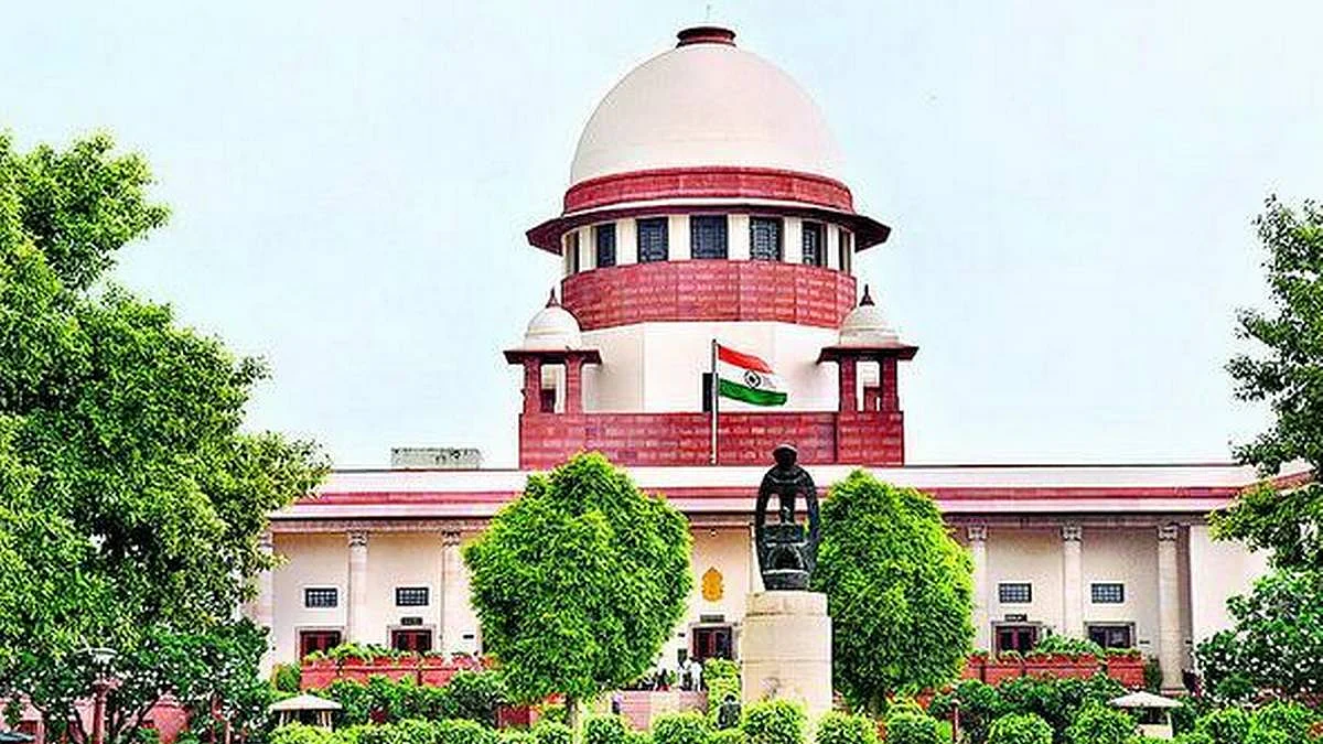 ലാവലിന് കേസ്: സുപ്രീംകോടതി ചൊവ്വാഴ്ച പരിഗണിക്കും