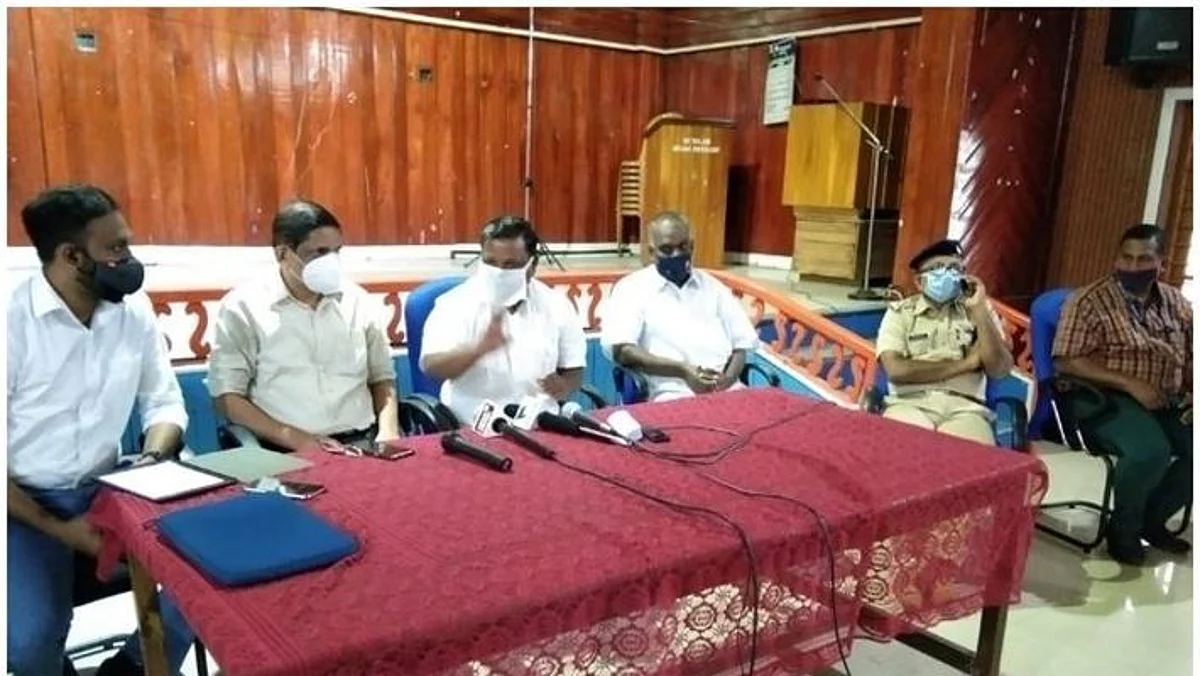 പെട്ടിമുടി ദുരന്തം; തിരച്ചില് തുടരാന് കലക്ടറുടെ തീരുമാനം