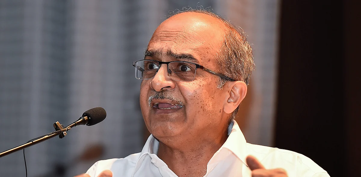 ഇതൊരു ദുഷിച്ച സര്ക്കാര്: കേന്ദ്രത്തെ വിമര്ശിച്ച് പ്രശാന്ത് ഭൂഷണ്