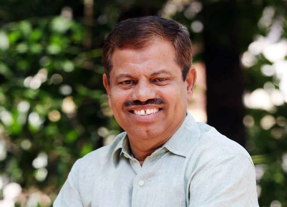 എം.സി കമറുദ്ദീൻ എംഎൽഎയെ ഒരു ദിവസത്തെ പൊലീസ് കസ്റ്റഡിയിൽ വിട്ടു