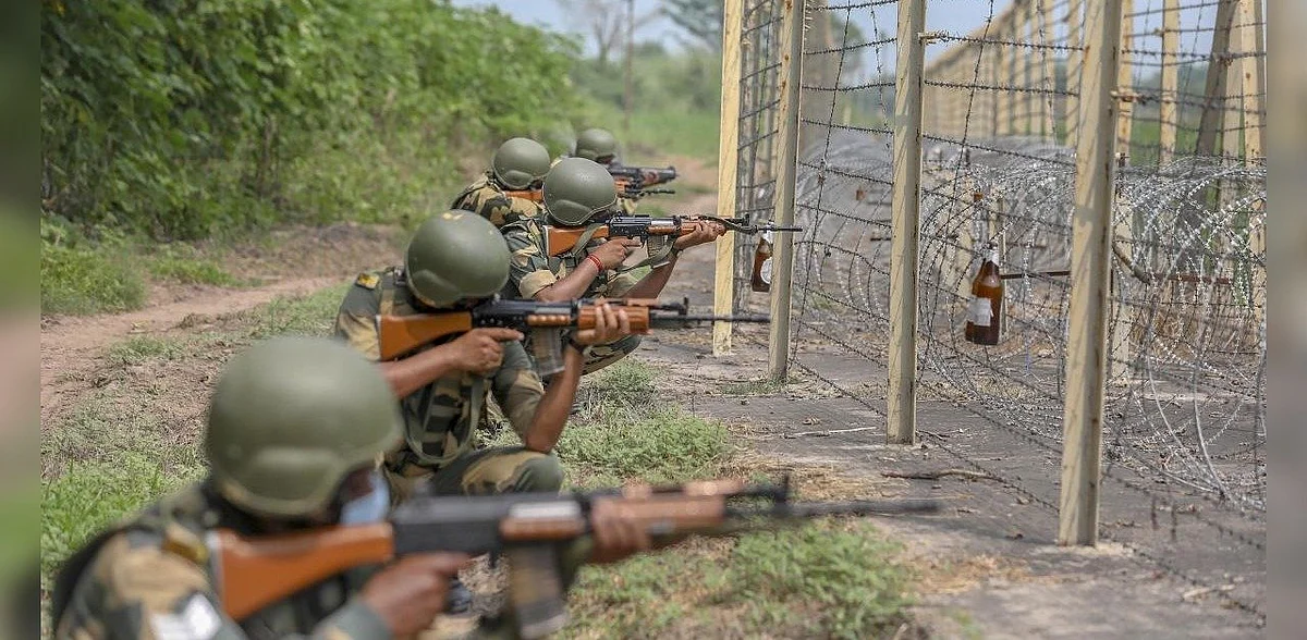 ഇന്ത്യാ-പാക് അതിർത്തിയിൽ ഷെല്ലാക്രമണം: 14 മരണം