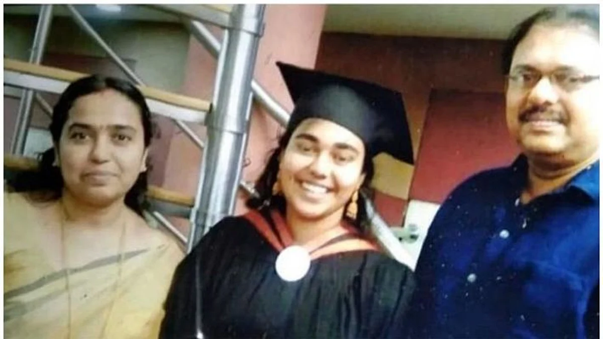 ഒരു കുടുംബത്തിലെ മൂന്ന് പേർ വീടിനുളളിൽ കത്തിക്കരിഞ്ഞ നിലയിൽ