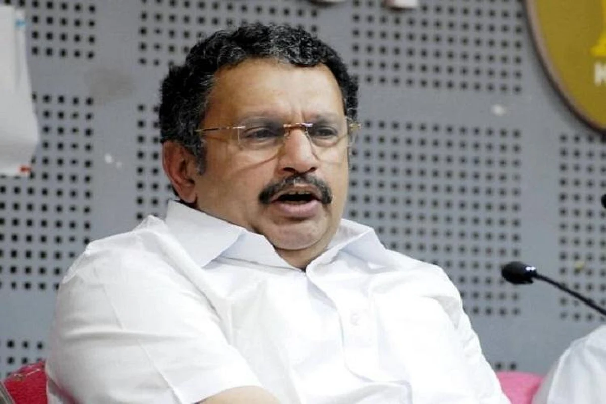 നിരോധനാജ്ഞ പ്രഖ്യാപിക്കാന് സര്ക്കാരിന് അധികാരമില്ല: കെ മുരളീധരന്