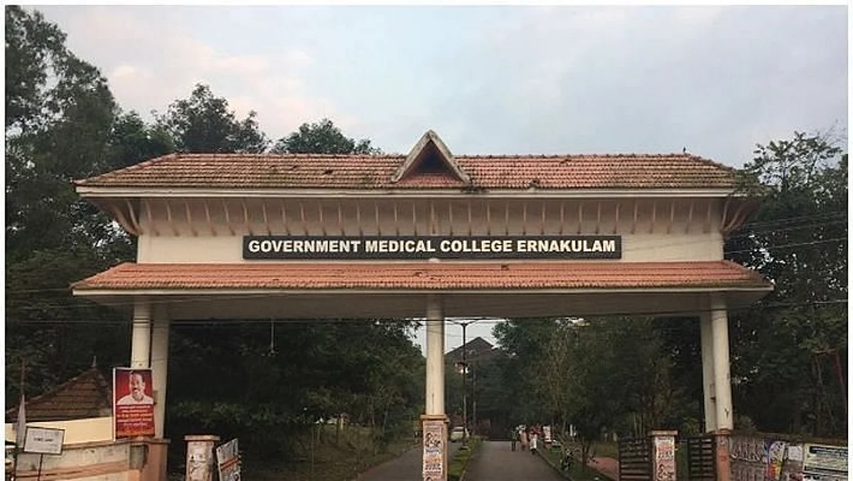 ആരോപണങ്ങൾ തുടരുന്നു; കളമശ്ശേരി മെഡിക്കല് കോളജിനെതിരെ മരിച്ച രോഗിയുടെ ബന്ധുക്കൾ