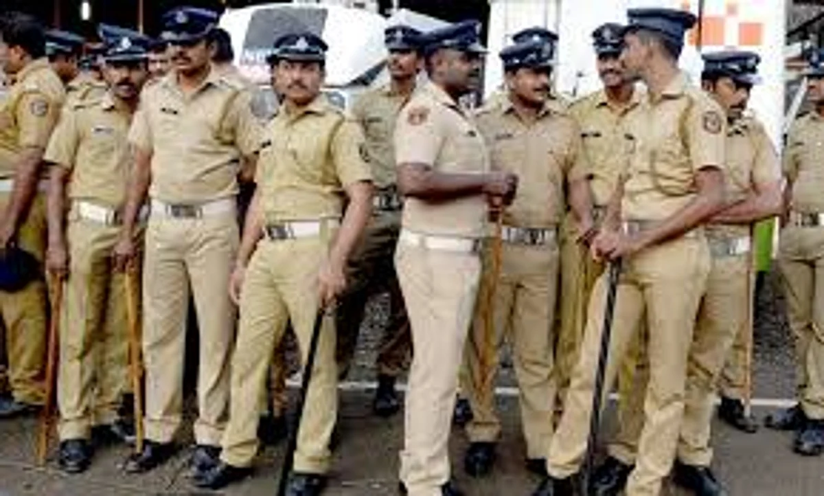 കാപ്പ ചുമത്താനുള്ള അധികാരം പൊലീസിന് നല്കണമെന്ന് ജസ്റ്റിസ് രാമചന്ദ്രന് കമ്മീഷന്