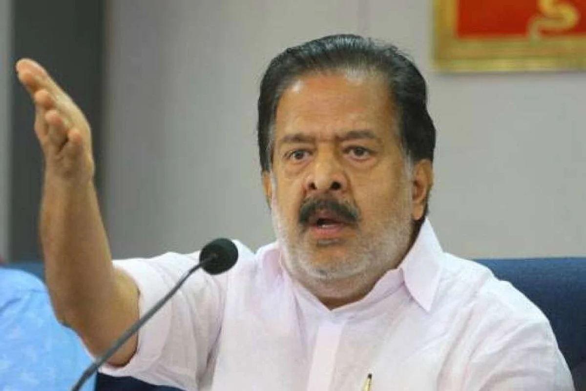 തട്ടിപ്പുകളുടെ പ്രഭവകേന്ദ്രം മുഖ്യമന്ത്രിയെന്ന് പ്രതിപക്ഷ നേതാവ് രമേശ് ചെന്നിത്തല