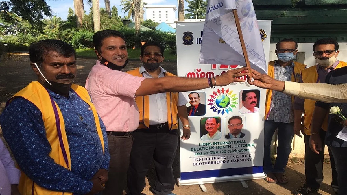 സ്നേഹ സന്ദേശയാത്രയുമായി ലയണ്സ് ഇന്റര്നാഷണല് ഡിസ്ട്രിക്ട്