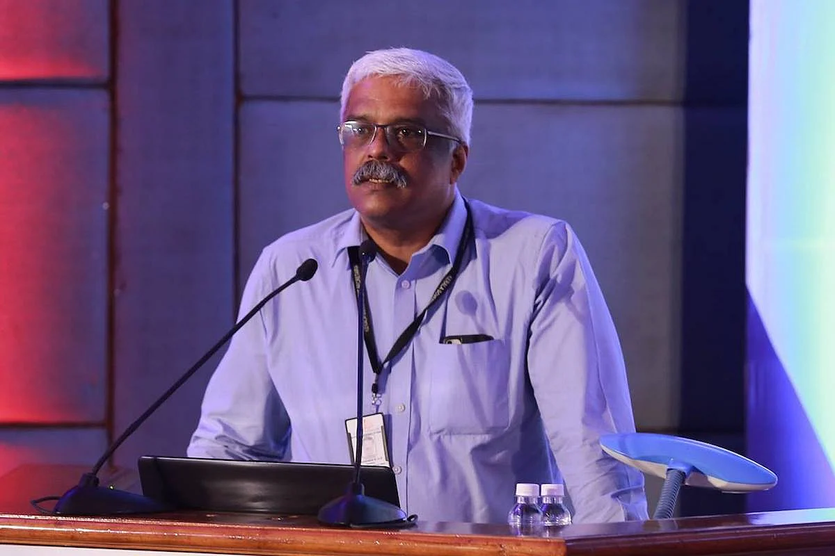 സ്വര്ണ്ണക്കടത്ത്; സ്വപ്ന മുഖംമാത്രം, പിന്നിൽ ശിവശങ്കറാകാമെന്ന് ഇഡി