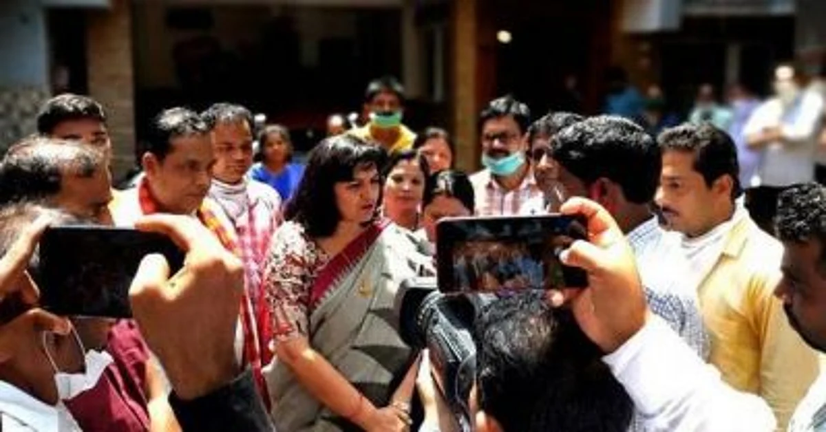 ബിജെപി എംപിയുടെ ഓഫീസ് പൂട്ടിച്ച് ഒഡീഷ കോര്പ്പറേഷന്