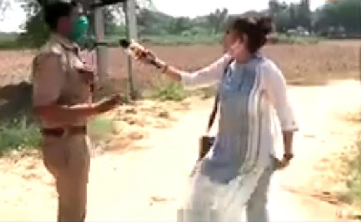 ഹത്രാസിലെ പെണ്കുട്ടിയുടെ കുടുംബത്തെ കാണാന് വിലക്ക്; ചോദ്യം ചെയ്ത് മാദ്ധ്യമപ്രവര്ത്തക