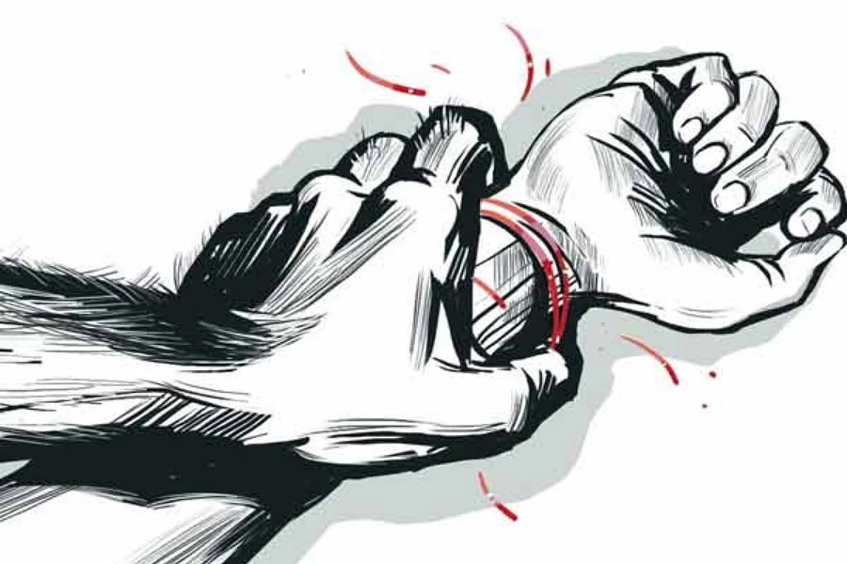 യുപിയില് വീണ്ടും കൂട്ടബലാത്സംഗം; പതിനഞ്ചുകാരിയെ മയക്കു മരുന്ന് നല്കി പീഡിപ്പിച്ചു