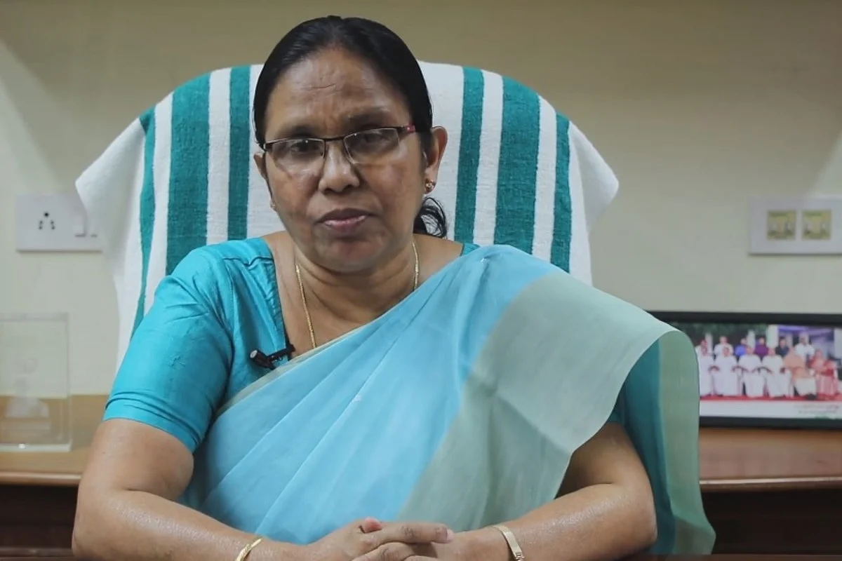 സര്ക്കാര് ആശുപത്രികളിലെ ഐസിയുവിനെ കുറിച്ച് പ്രചരിക്കുന്നത് തെറ്റായ കാര്യങ്ങള്: മന്ത്രി കെകെ ശൈലജ